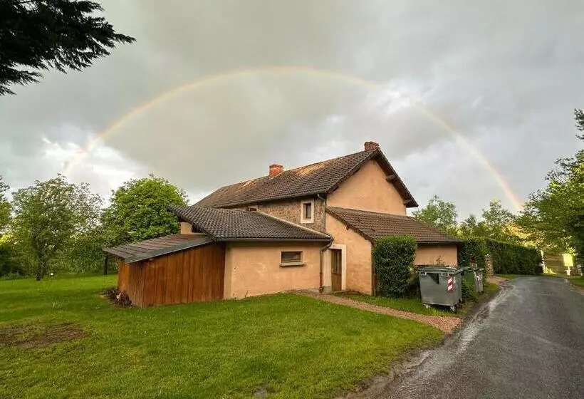 Retkeilymaja Du Côté De Chez Sam