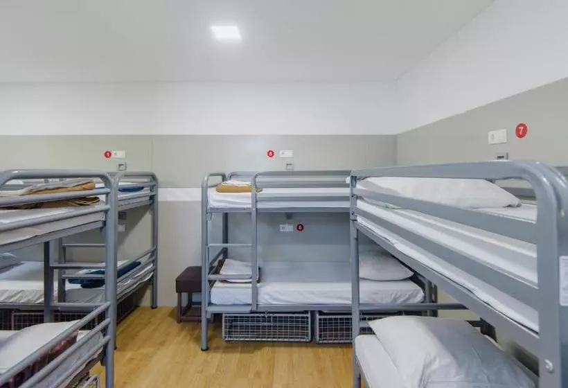 Hostel Warmoes Amsterdam