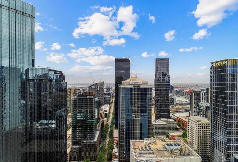 Collins House Apartments By Cllix