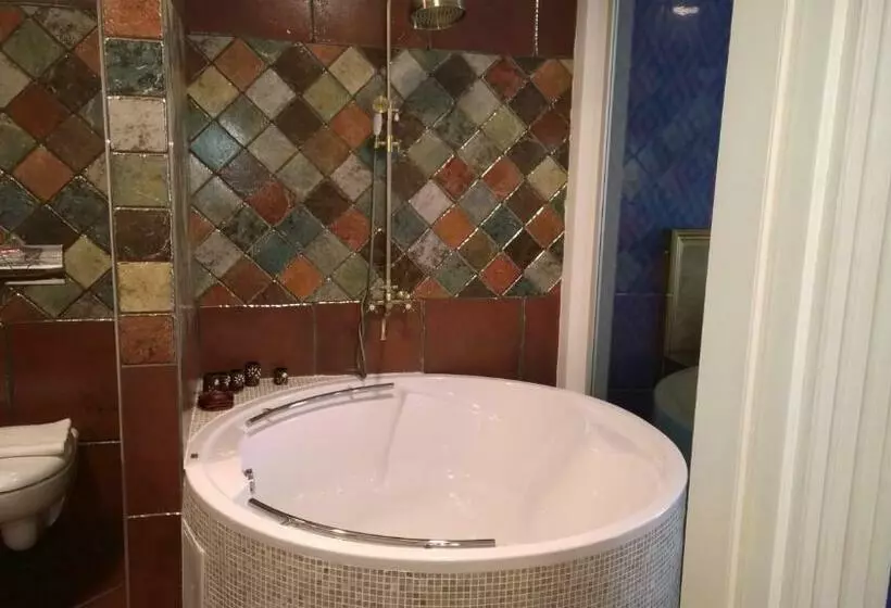 هتل Sulo Vip Spa