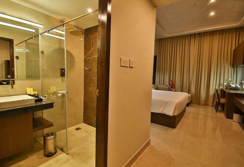 فندق Accord Chrome