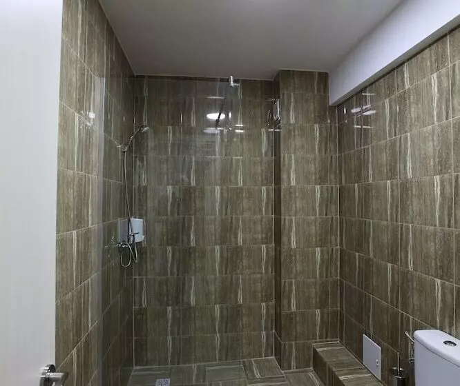 هتل Bliss Inn Tunari