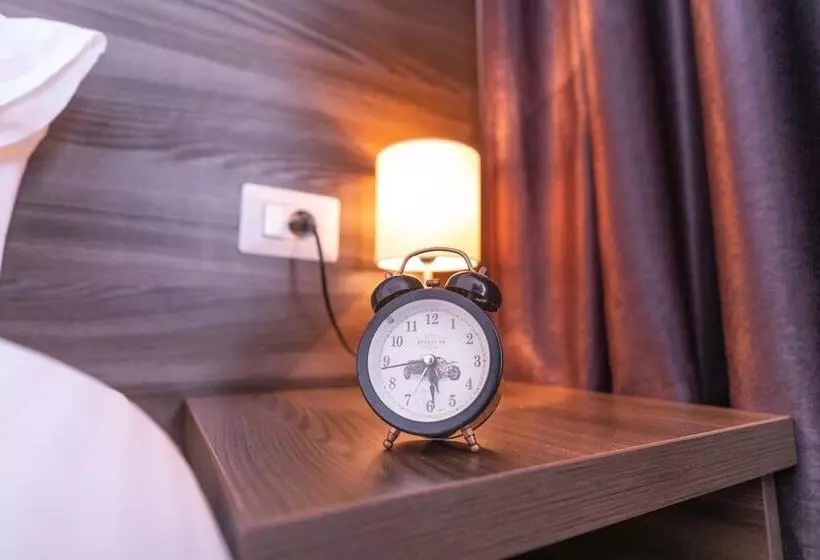 هتل Bliss Inn Tunari