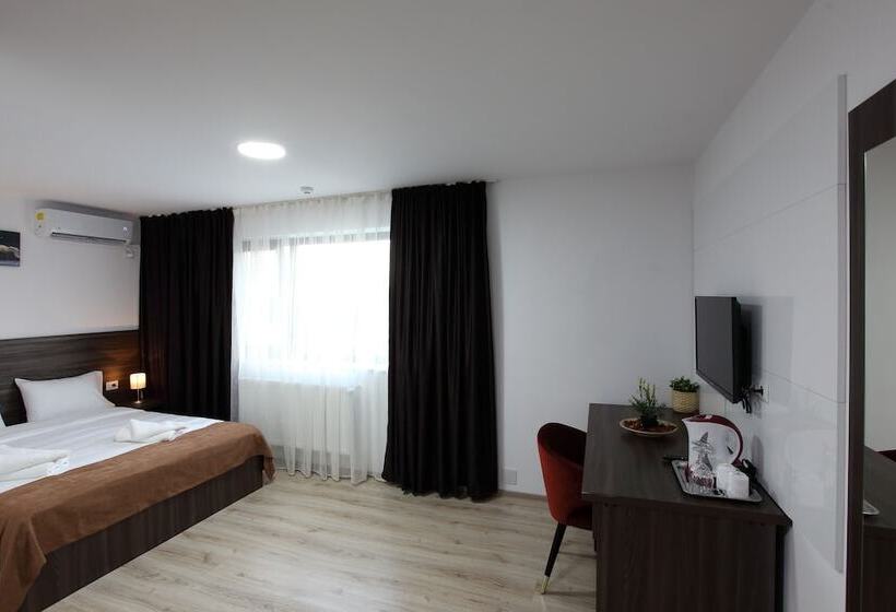 Отель Bliss Inn Tunari