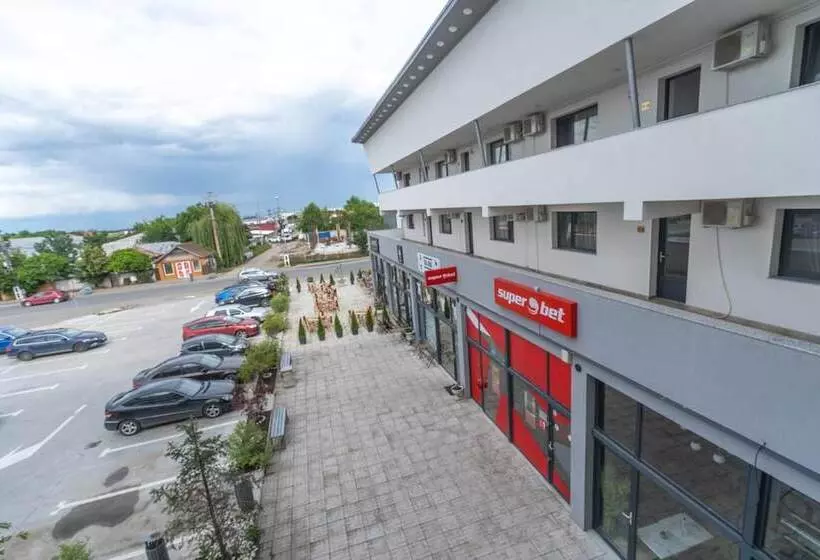 هتل Bliss Inn Tunari