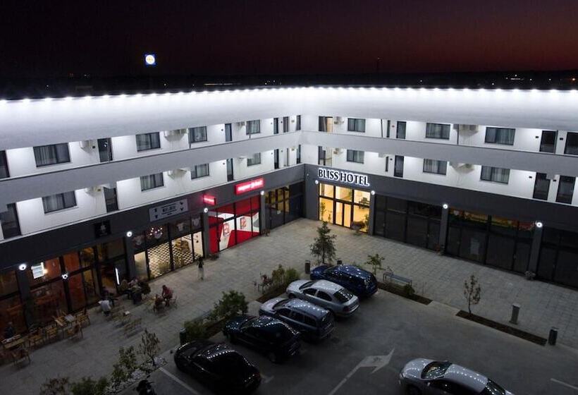 Отель Bliss Inn Tunari