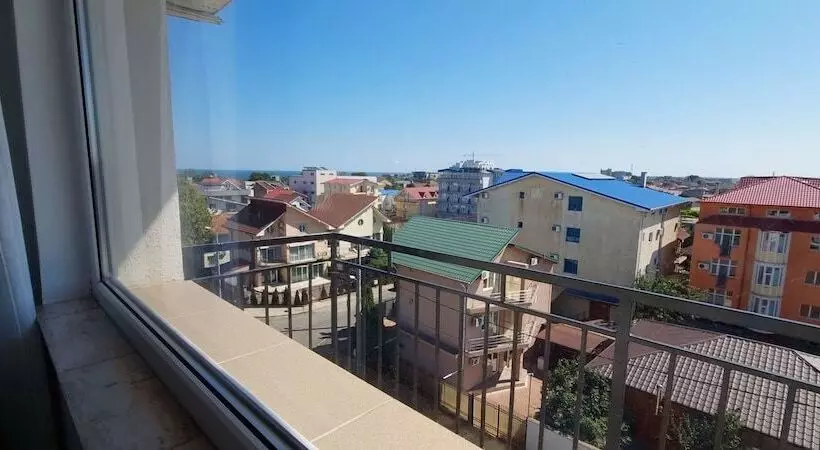 Hotelli Blue Sky Resort