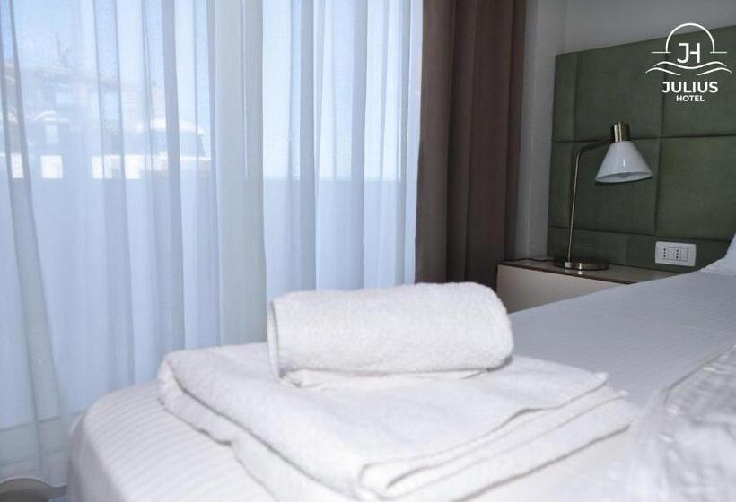 בית מלון כפרי Julius