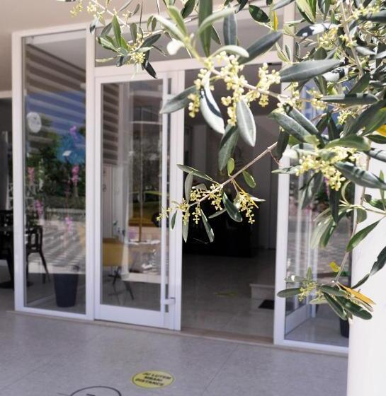 בית מלון כפרי Julius