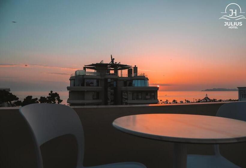 בית מלון כפרי Julius