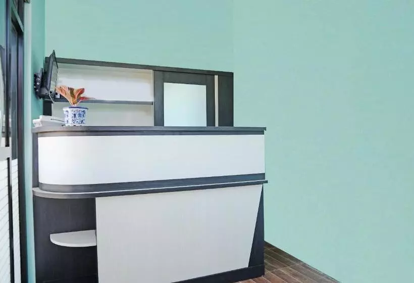 Hotelli Oyo 3114 Residence Dalimo