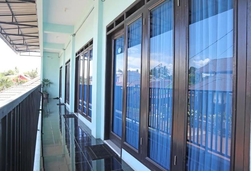 בית מלון כפרי Oyo 3114 Residence Dalimo