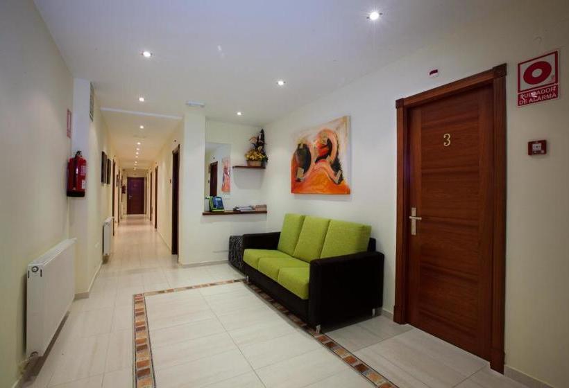 Отель Terranova