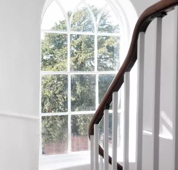 Hotelli Purchases Restaurant & Accommodation