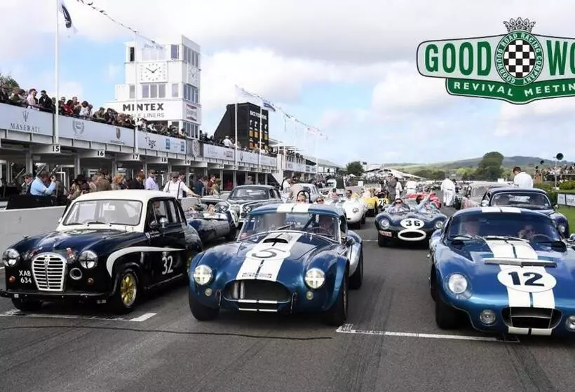 Hotelli Purchases Restaurant & Accommodation