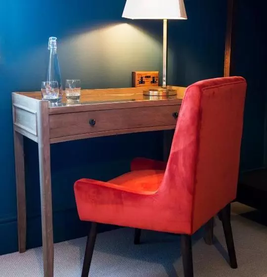 Hotelli Purchases Restaurant & Accommodation