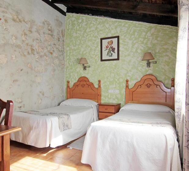 فندق Rural Los Abuelos