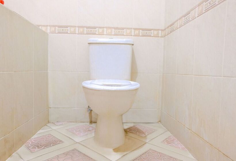 Hotell Spot On 2749 Tiga Sinar Residence