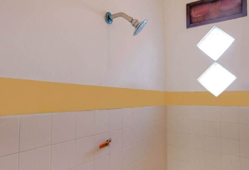 Hotell Spot On 2749 Tiga Sinar Residence