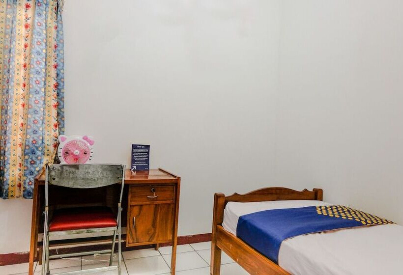 Hotell Spot On 2749 Tiga Sinar Residence