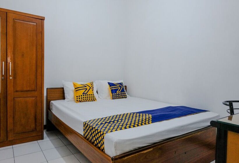 Hotell Spot On 2749 Tiga Sinar Residence