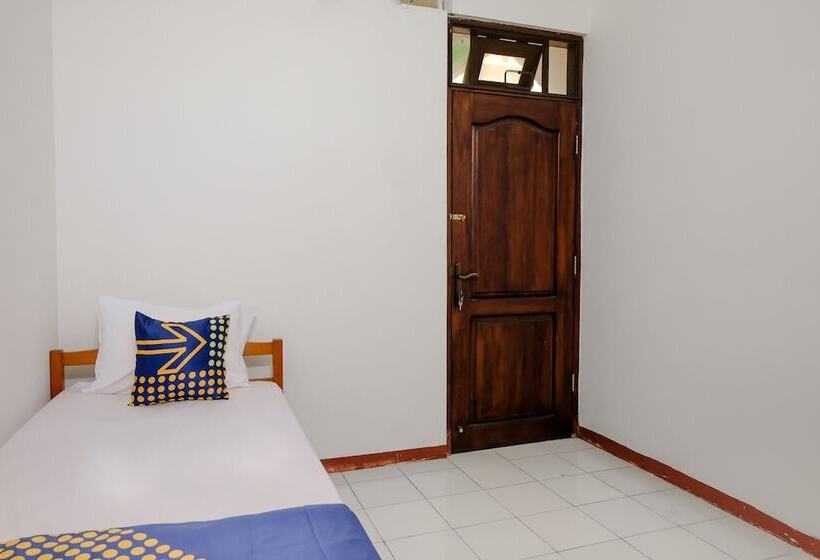 Hotell Spot On 2749 Tiga Sinar Residence