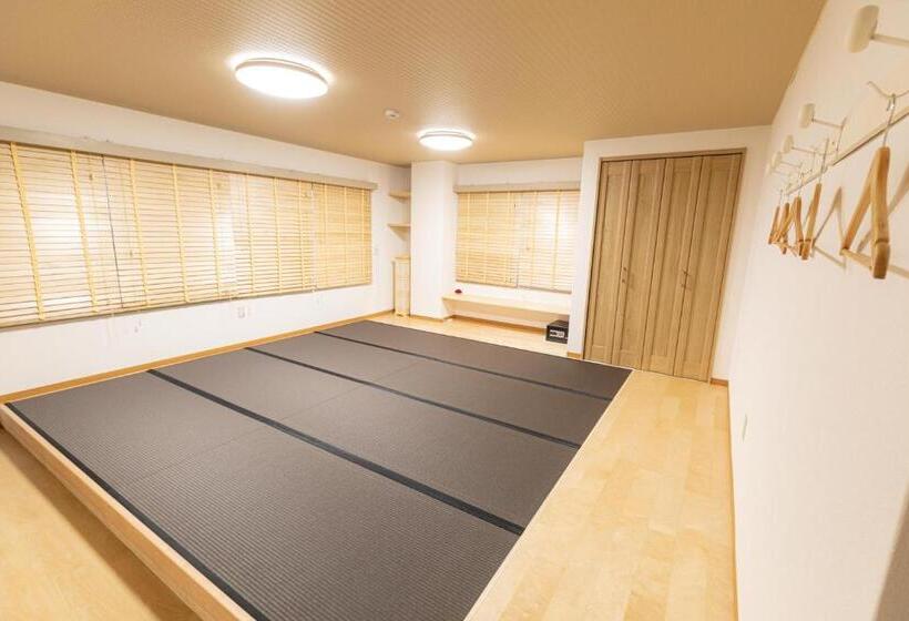 بنسيون ゲストハウス五島時光