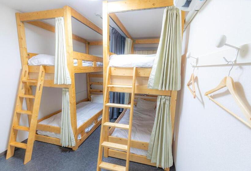 بنسيون ゲストハウス五島時光