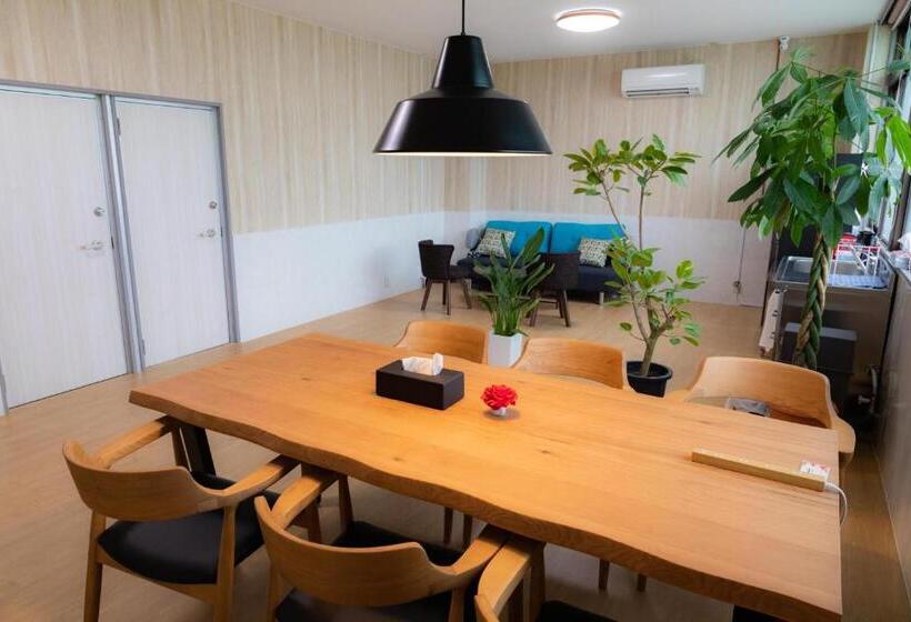 بنسيون ゲストハウス五島時光