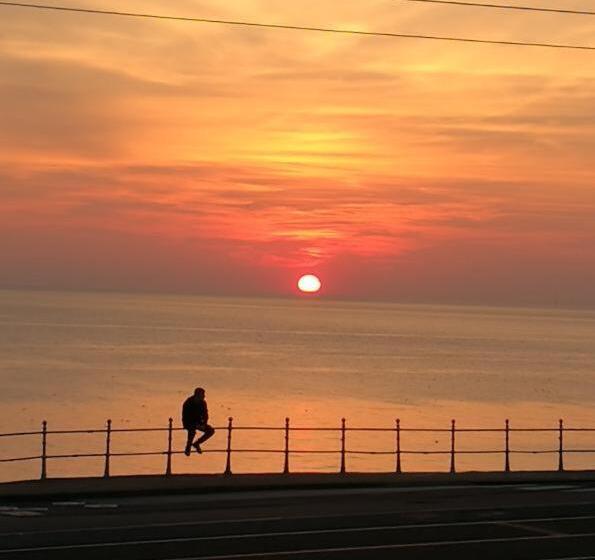 Majatalo Bayside Lodge