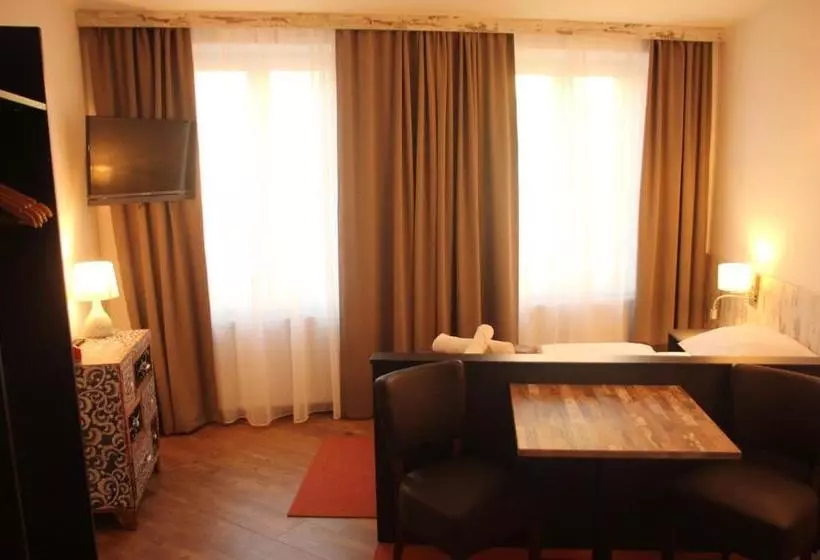 Versava Apartments