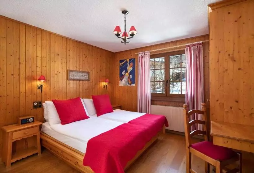 Retkeilymaja Petit Paradis