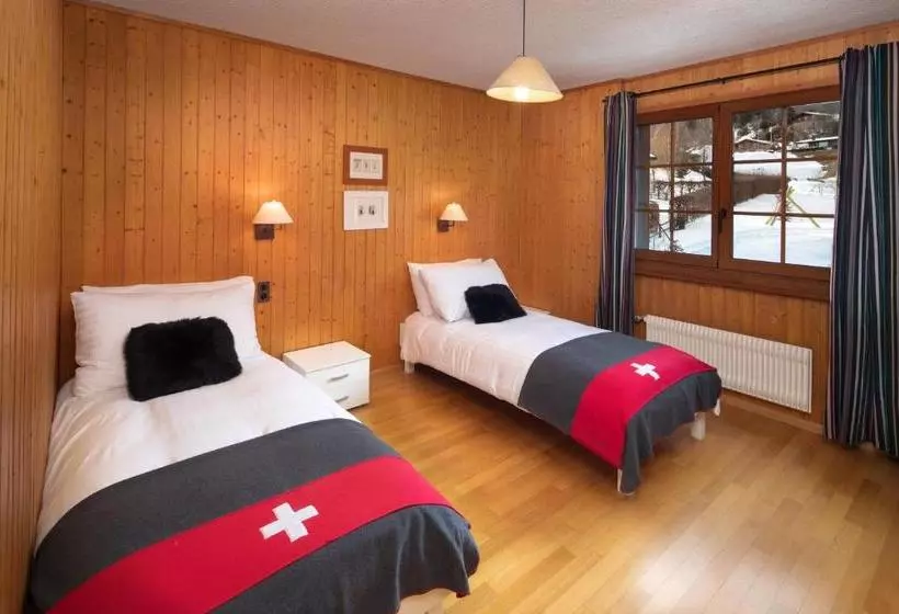 Retkeilymaja Petit Paradis