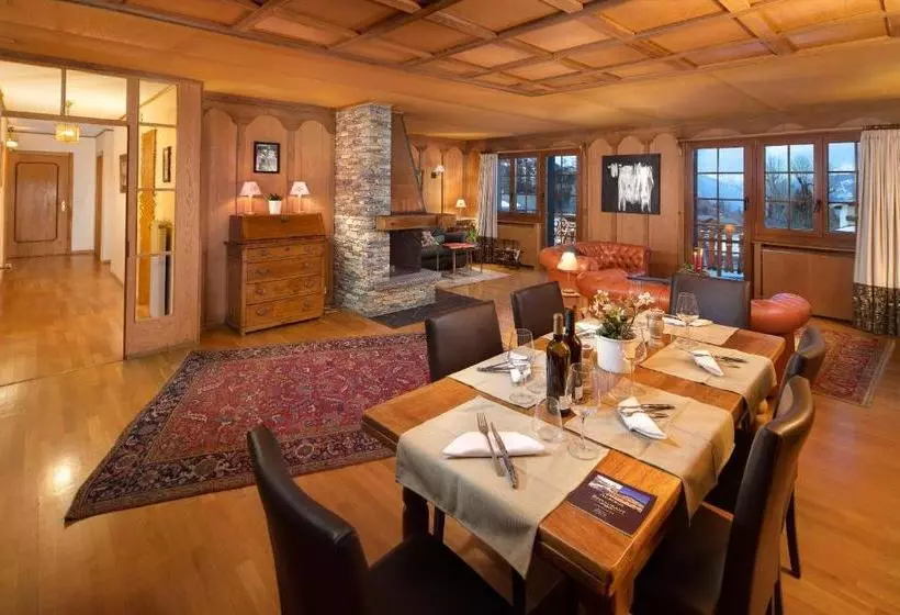 Retkeilymaja Petit Paradis