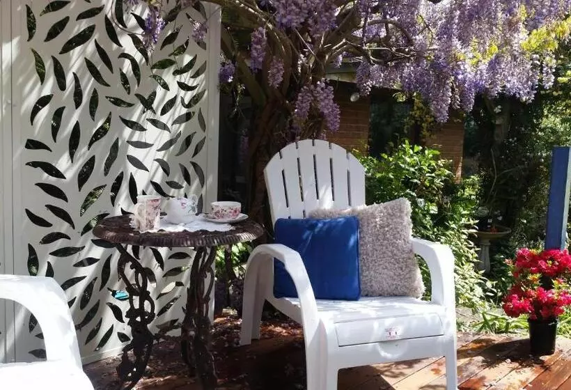 Aamiaismajoitus (B&B) Birch Lane