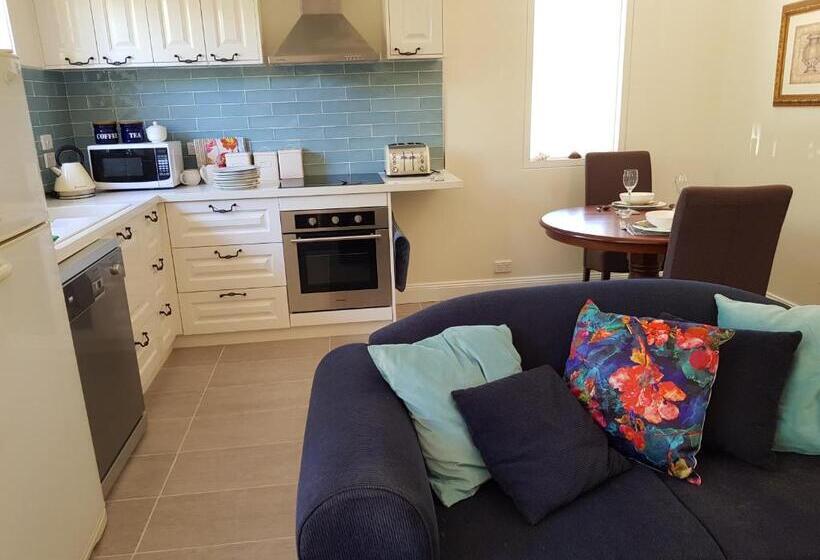 ベッドアンドブレックファースト Birch Lane