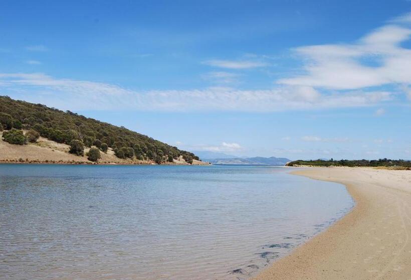 ベッドアンドブレックファースト Steeles Island Retreat