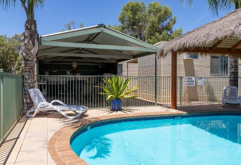 فندق Paringa Caravan Park