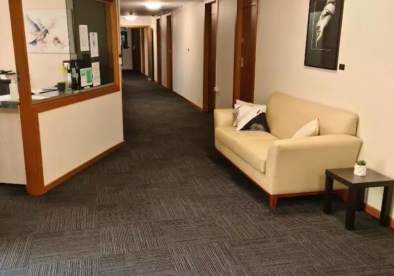 Majatalo Henry S Quirindi