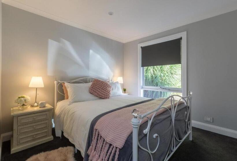 פנסיון Qupi House Formerly Rex S Yarra Valley House