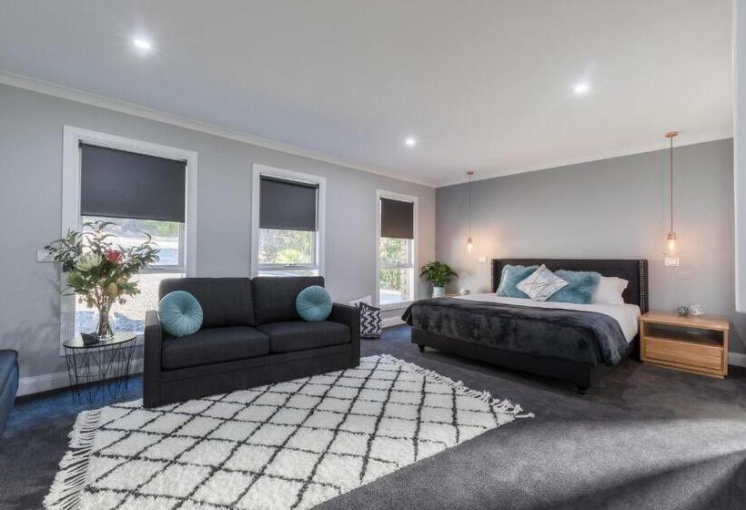 פנסיון Qupi House Formerly Rex S Yarra Valley House