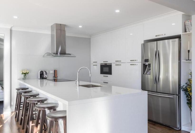 פנסיון Qupi House Formerly Rex S Yarra Valley House