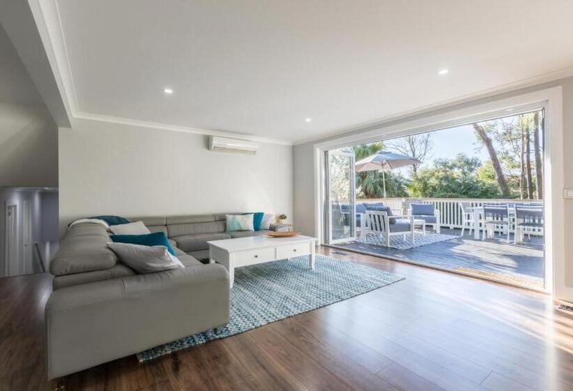 פנסיון Qupi House Formerly Rex S Yarra Valley House