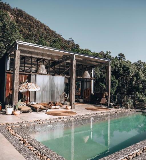 Курорт Blackbird Luxury Accommodation