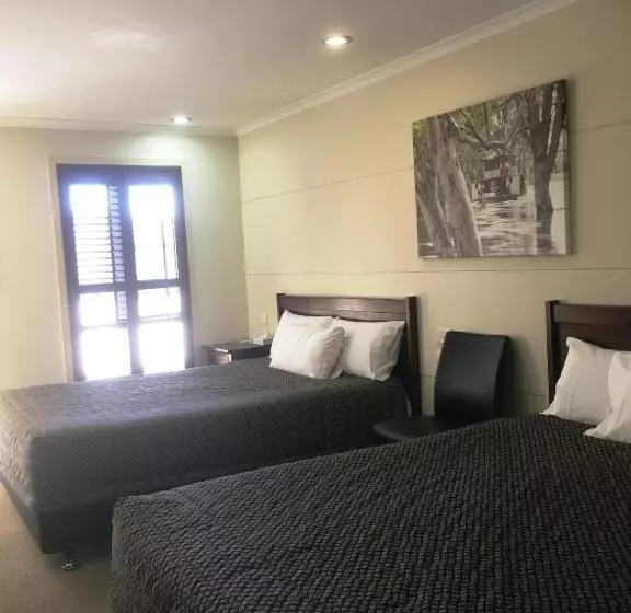 Balranald Club Motel