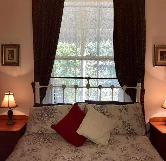 ベッドアンドブレックファースト Dingup House