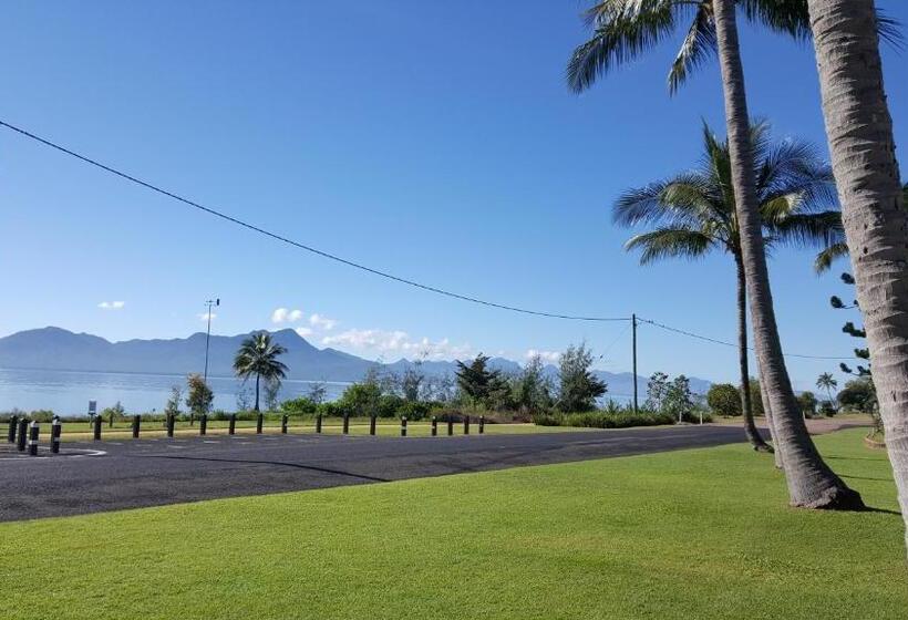 Cardwell Beachcomber Motel & Tourist Park