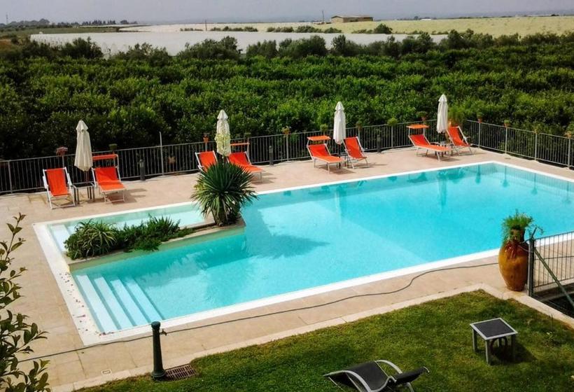 فندق Agriturismo Donna Clementina