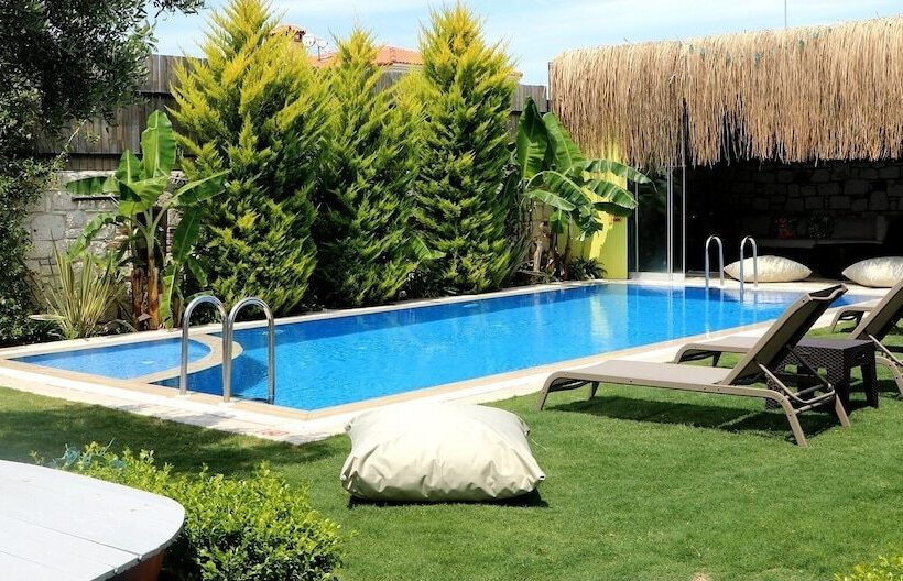 فندق June Alaçatı Adult Only