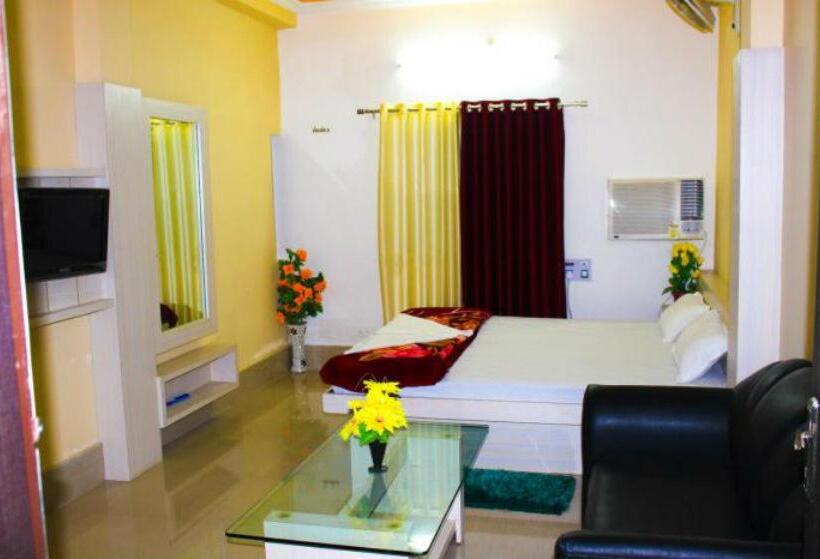 Hotel Maurya Royal